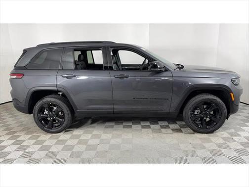 2025 Jeep Grand Cherokee Limited X