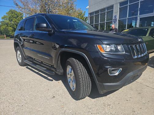 2016 Jeep Grand Cherokee Laredo