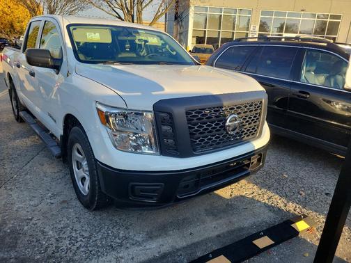 2018 Nissan Titan S