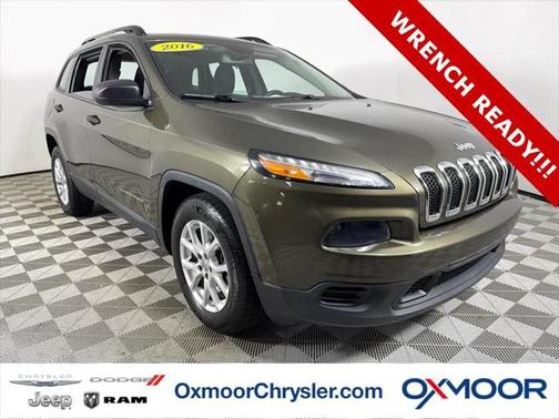 2016 Jeep Cherokee Sport
