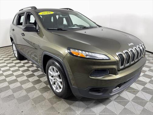 2016 Jeep Cherokee Sport