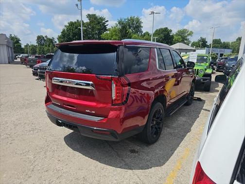 2022 GMC Yukon SLE