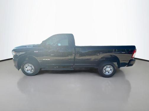 2021 RAM 2500 Tradesman Regular Cab 4x4 8' Box
