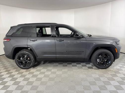 2025 Jeep Grand Cherokee Limited X