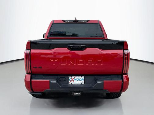 2024 Toyota Tundra Hybrid Platinum