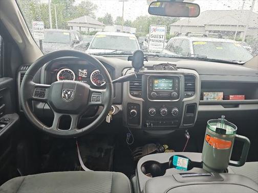 2017 RAM 2500 Tradesman Crew Cab 4x4 6'4' Box