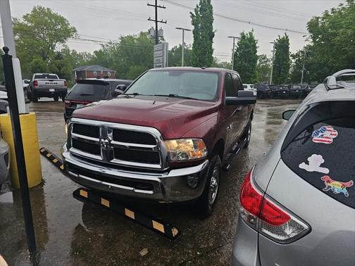 2017 RAM 2500 Tradesman Crew Cab 4x4 6'4' Box