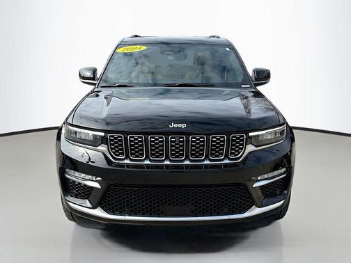 2024 Jeep Grand Cherokee Summit