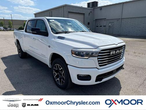 Bright White Clearcoat 2026 RAM 1500 Laramie