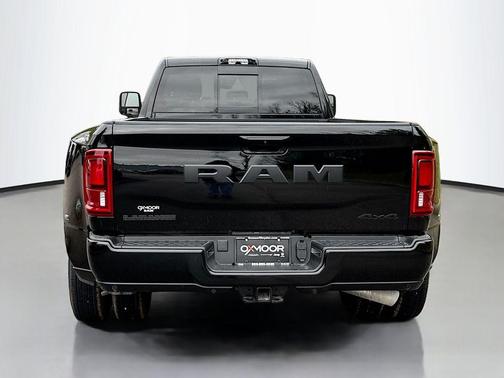 2026 RAM 3500 Laramie Crew Cab 4x4 8' Box