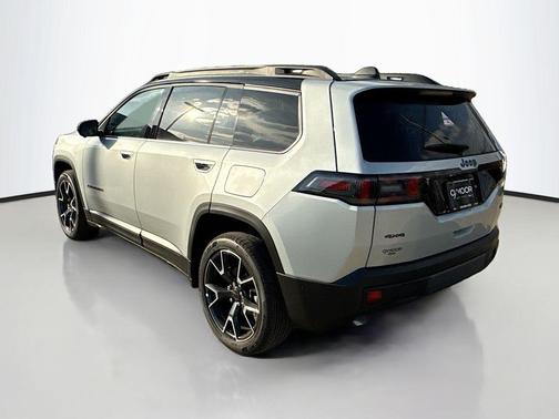 2026 Jeep Cherokee Overland