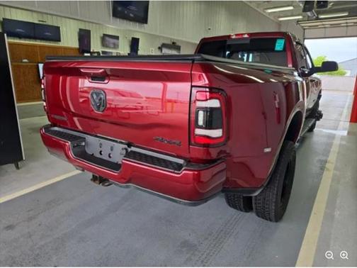 2021 RAM 3500 Big Horn Crew Cab 4x4 8' Box