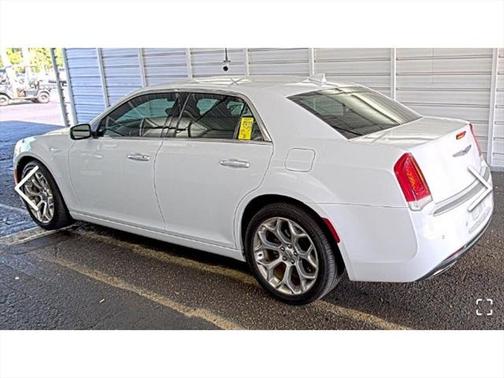 2019 Chrysler 300 C
