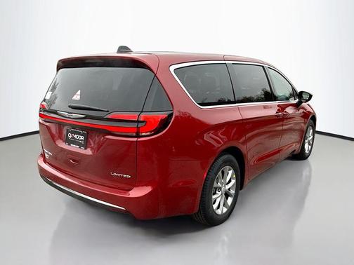 2026 Chrysler Pacifica Limited