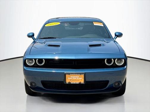 2022 Dodge Challenger SXT