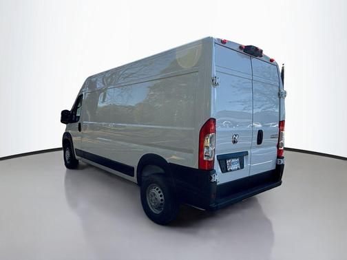 2025 RAM ProMaster 2500 Tradesman
