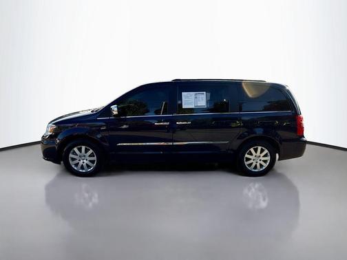 2012 Chrysler Town & Country Touring-L