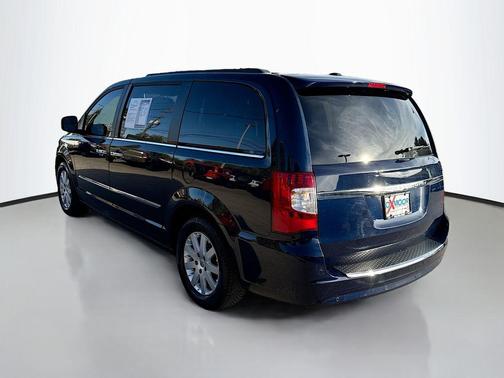 2012 Chrysler Town & Country Touring-L