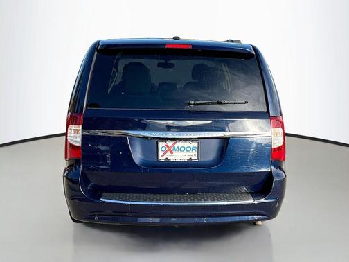 2012 Chrysler Town & Country Touring-L