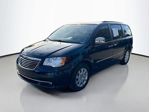 2012 Chrysler Town & Country Touring-L