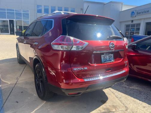 2015 Nissan Rogue SL
