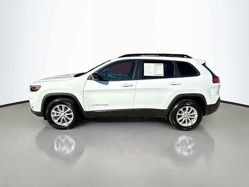 2022 Jeep Cherokee Latitude Lux