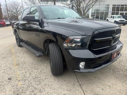 2018 RAM 1500 Express