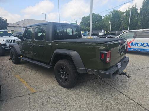 2023 Jeep Gladiator Sport
