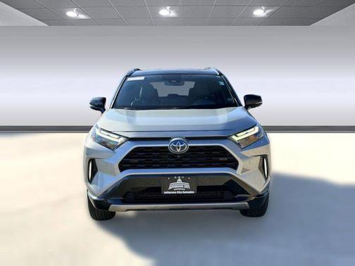 2023 Toyota RAV4 Hybrid SE