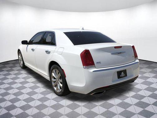 2019 Chrysler 300 Limited