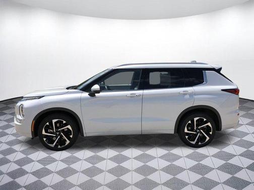 2022 Mitsubishi Outlander SEL Special Edition S-AWC