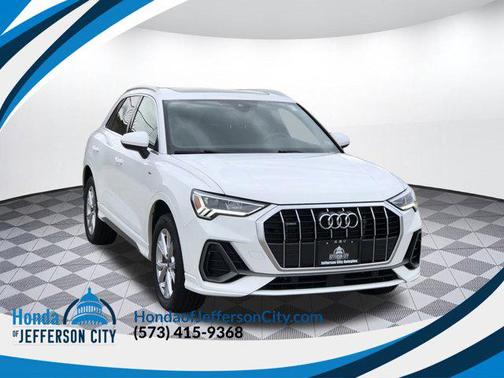 2024 Audi Q3 Premium 45 TFSI S line quattro Tiptronic