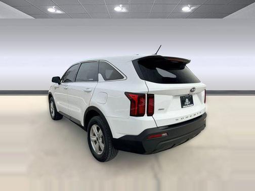 2021 Kia Sorento LX