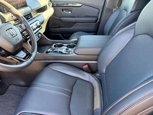 2026 Honda Passport AWD TrailSport Elite