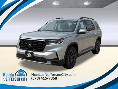 2025 Honda Pilot Touring 8-Passenger