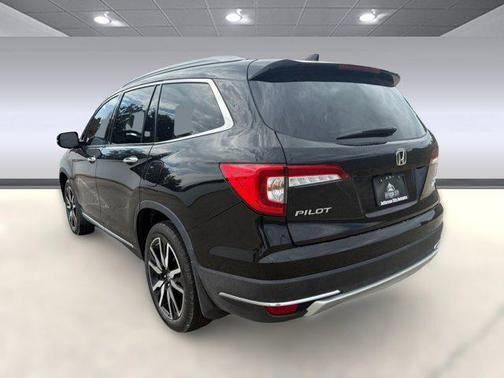 2022 Honda Pilot AWD Elite