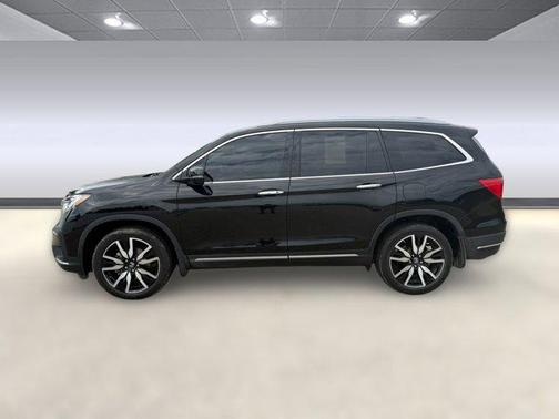 2022 Honda Pilot AWD Elite