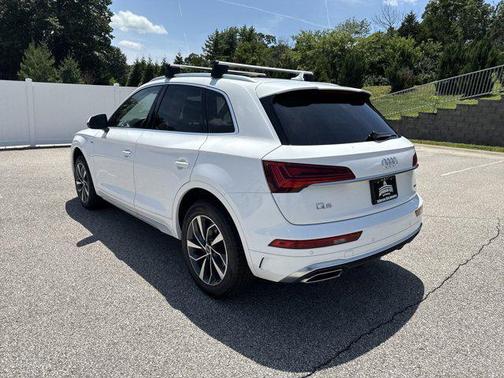 2023 Audi Q5 45 S line Premium Plus