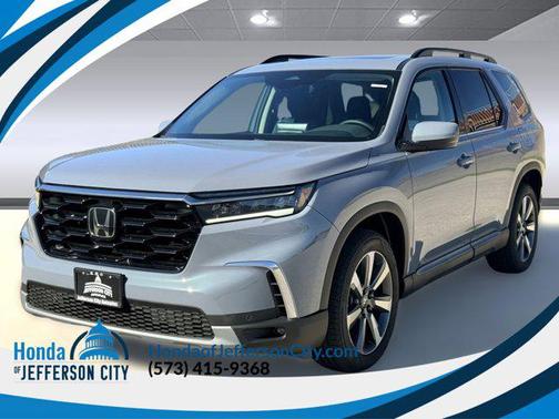 2025 Honda Pilot Touring 8-Passenger