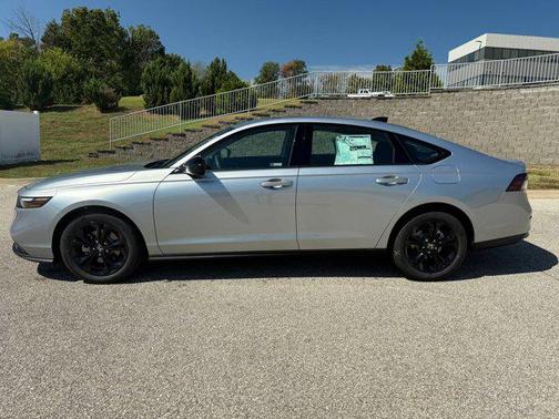 2025 Honda Accord Hybrid Base