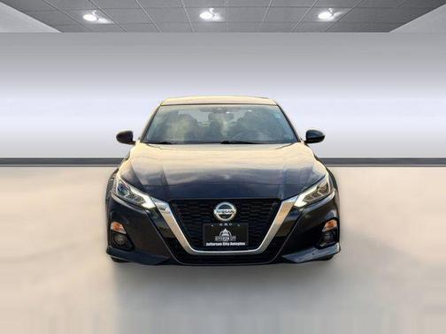 2020 Nissan Altima 2.5 SV