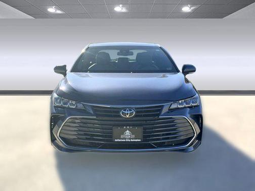2021 Toyota Avalon XLE