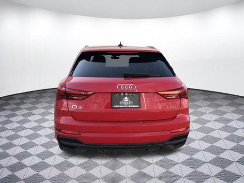 2023 Audi Q3 Premium 45 TFSI S line quattro Tiptronic
