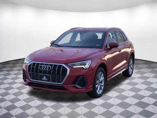 2023 Audi Q3 Premium 45 TFSI S line quattro Tiptronic