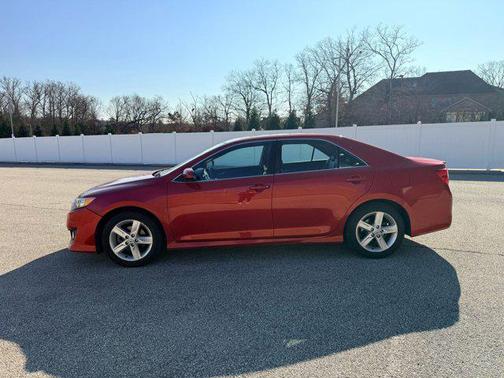 2013 Toyota Camry LE