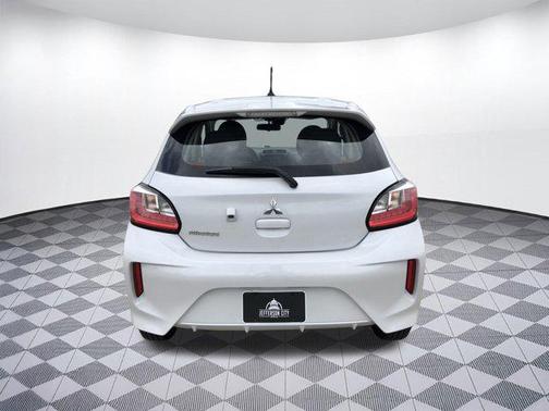 2022 Mitsubishi Mirage ES