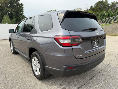 2024 Honda Pilot LX