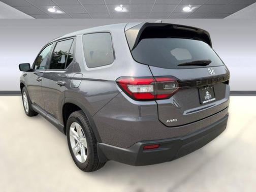 2024 Honda Pilot LX