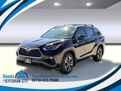 2023 Toyota Highlander Hybrid XLE