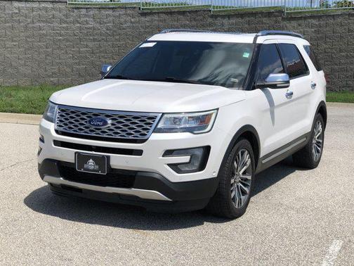 2017 Ford Explorer Platinum